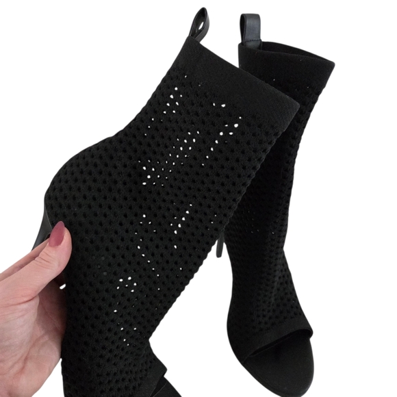 NWOT Steve Madden | Evelina Knit Mesh Stretch Vegan Leather Peep Toe Heel Bootie - Picture 8 of 12